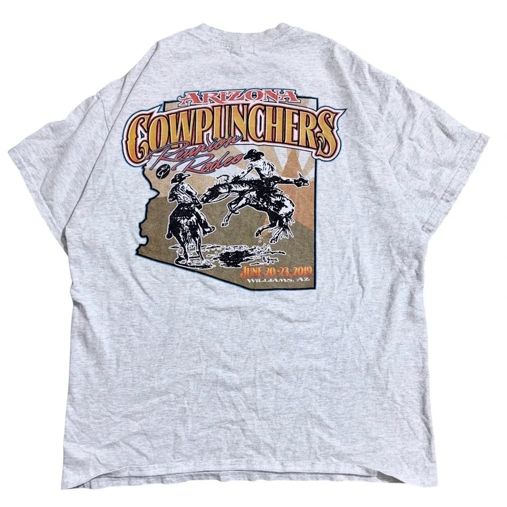 Arizona‎ Cowpunchers Reunion Rodeo 2019 Graphic Pocket T-Shirt Mens Gray